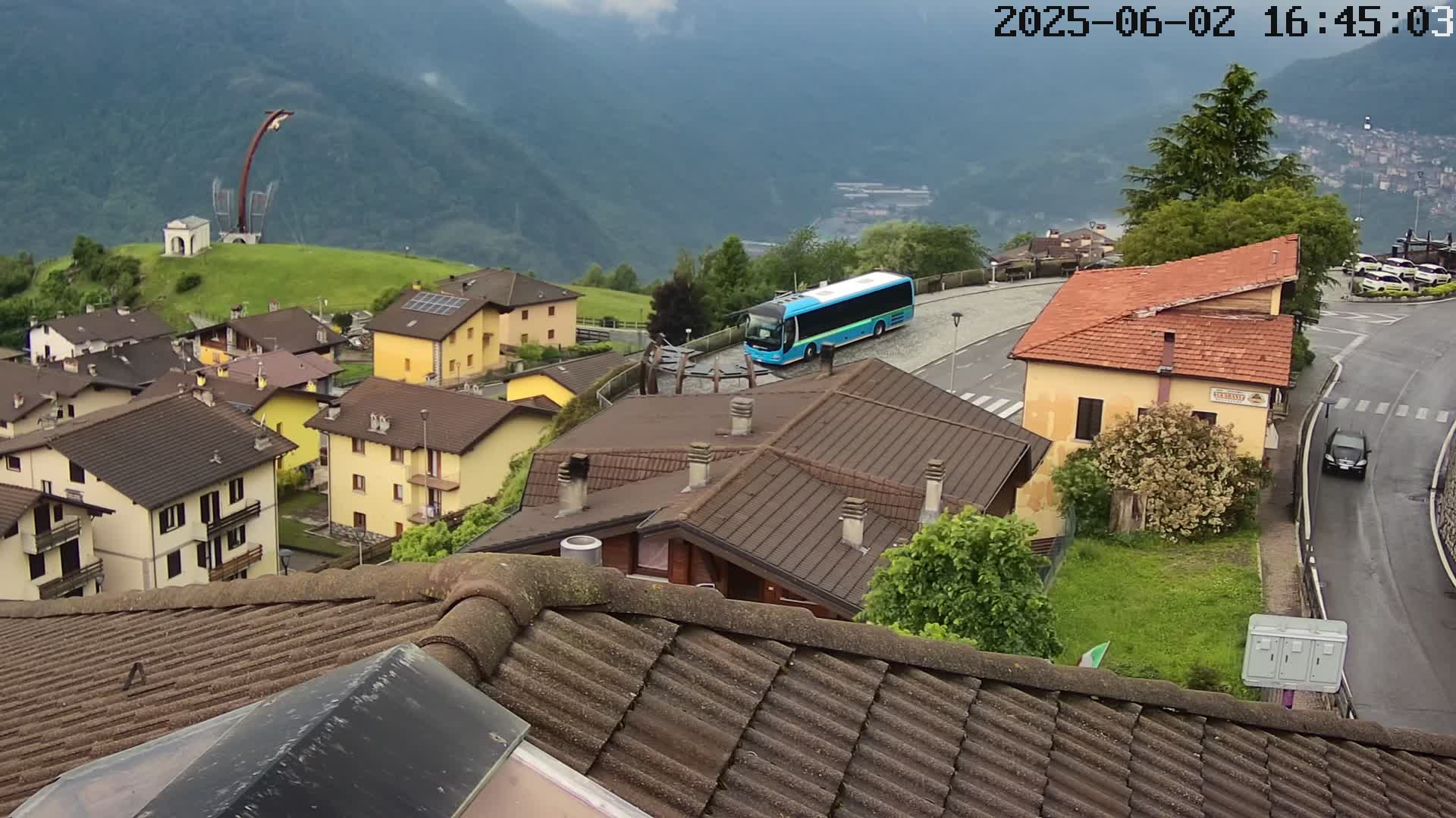 immagine della webcam nei dintorni di Ponte di Legno: webcam Cevo