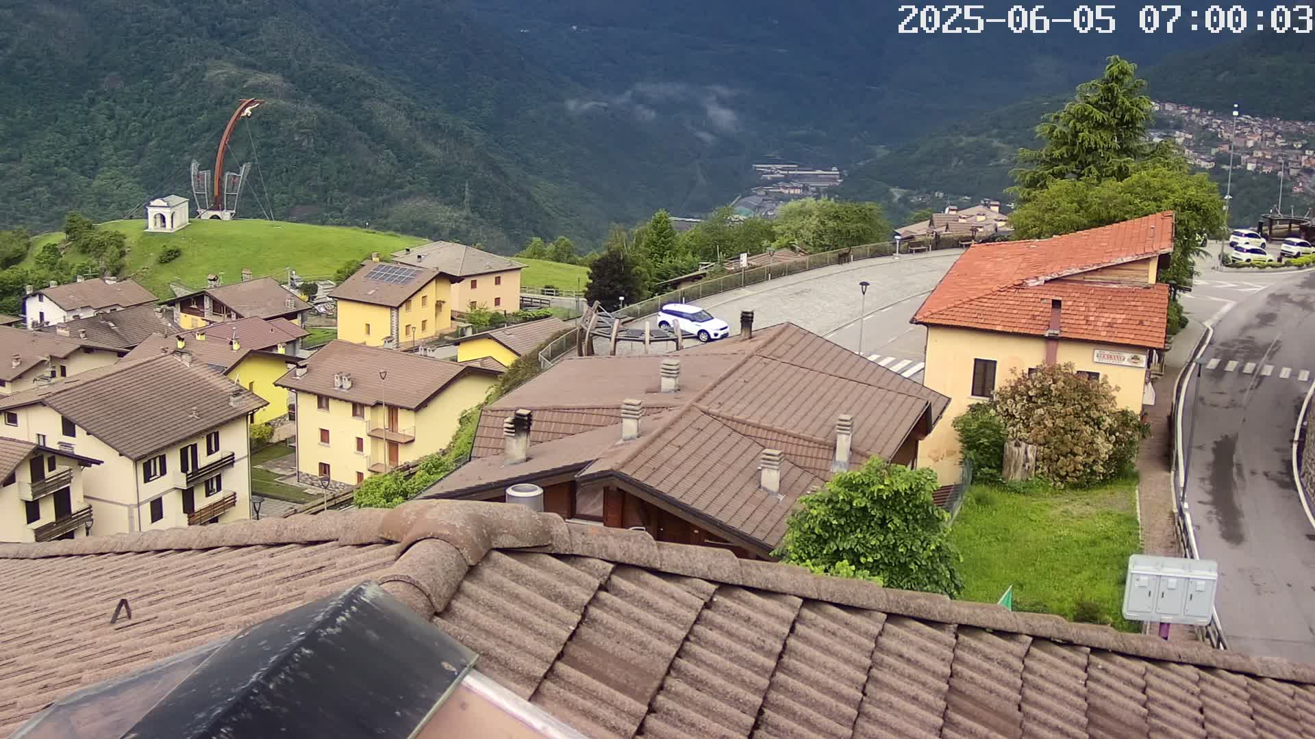 immagine della webcam nei dintorni di Niardo: webcam Cevo