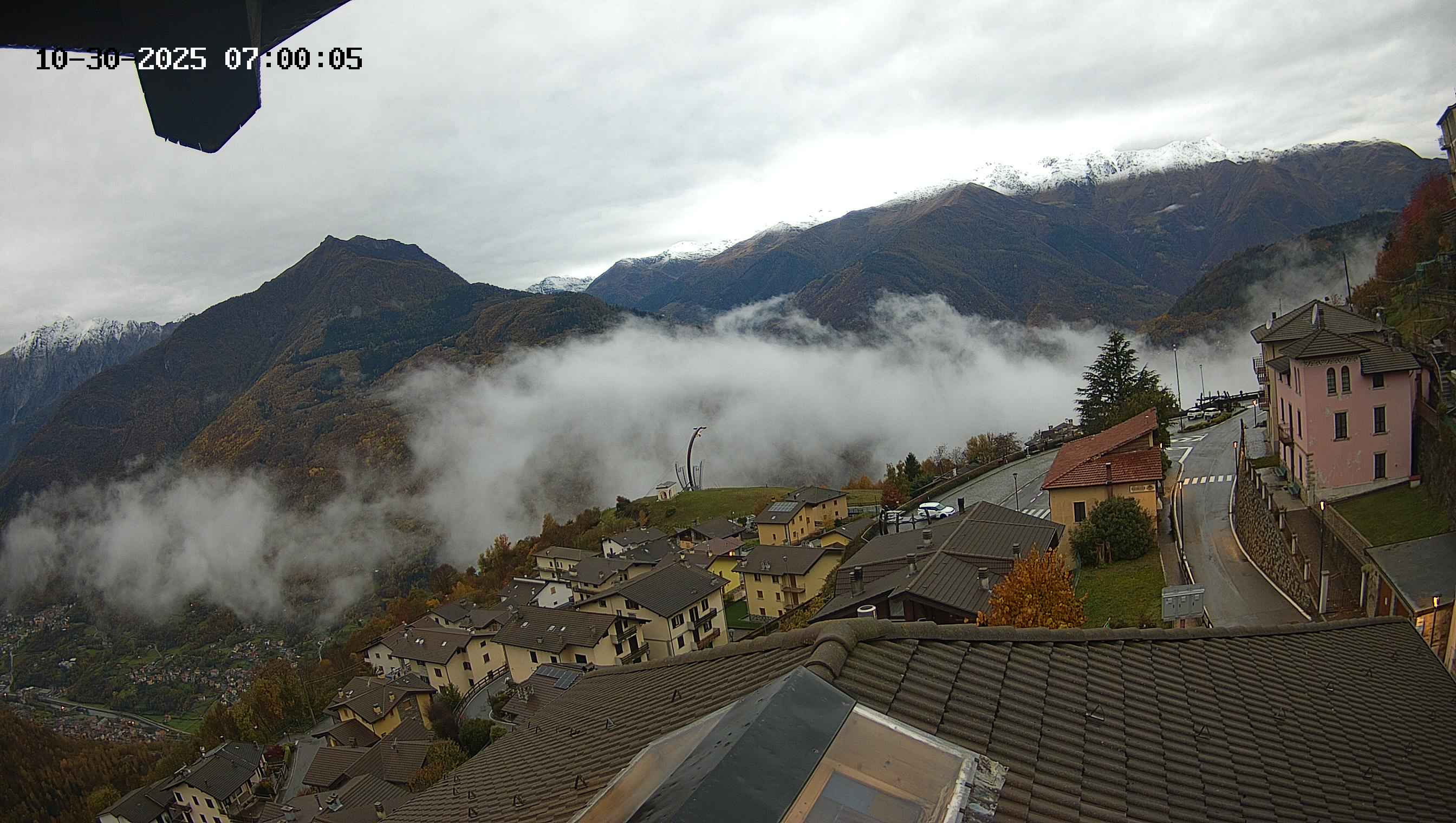 immagine della webcam nei dintorni di Ghiacciaio Presena: webcam Cevo