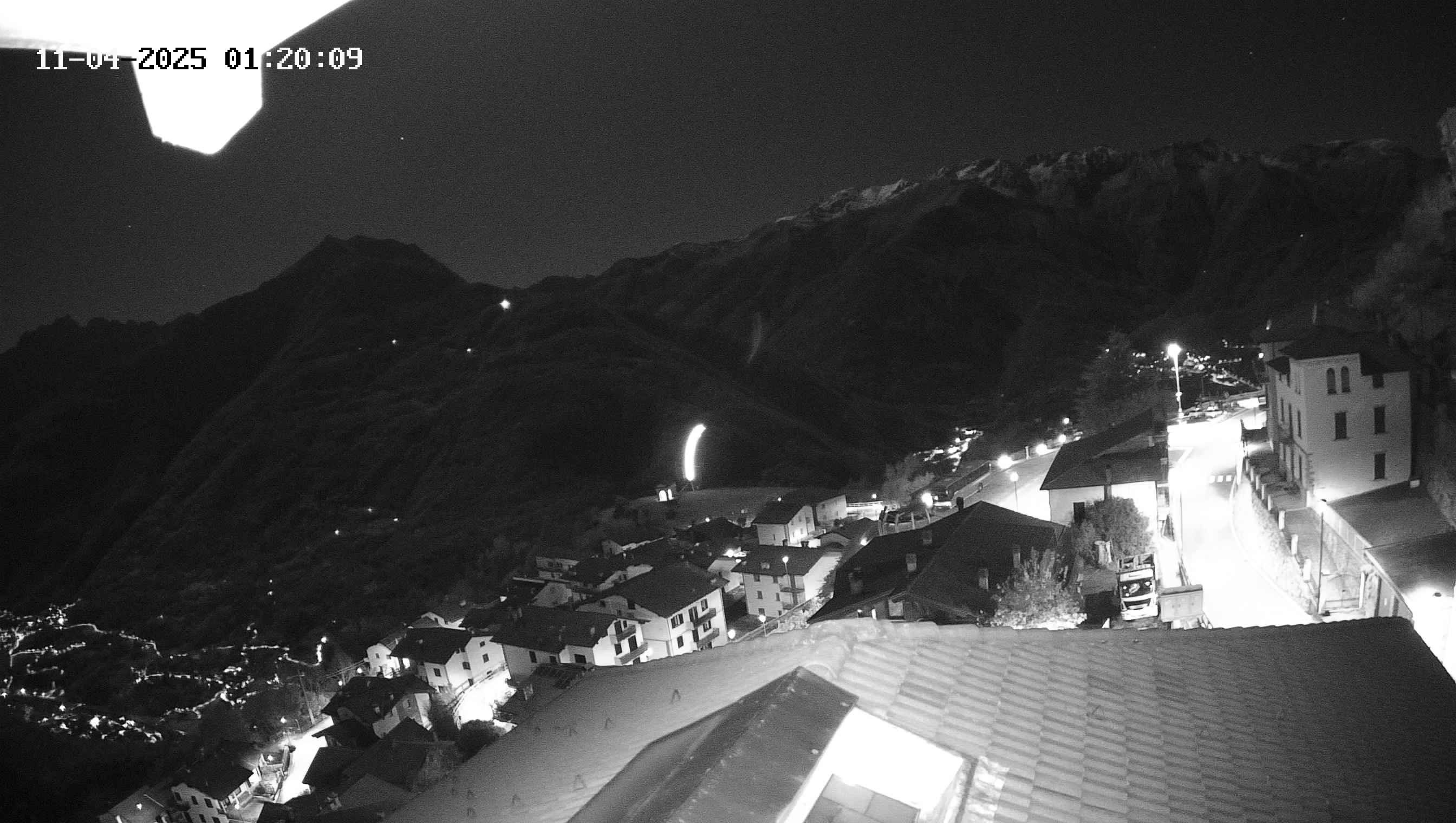 immagine della webcam nei dintorni di Schilpario: webcam Cevo