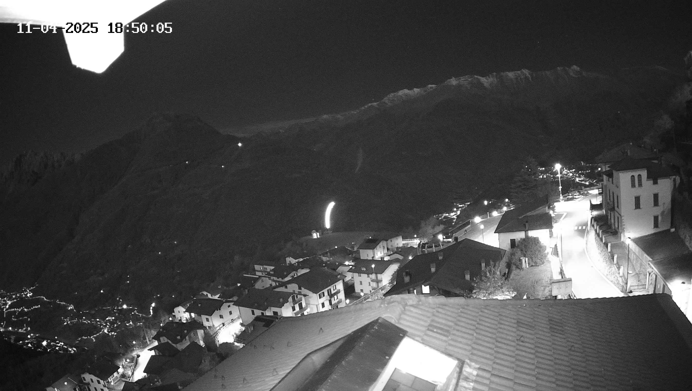 immagine della webcam nei dintorni di Niardo: webcam Cevo