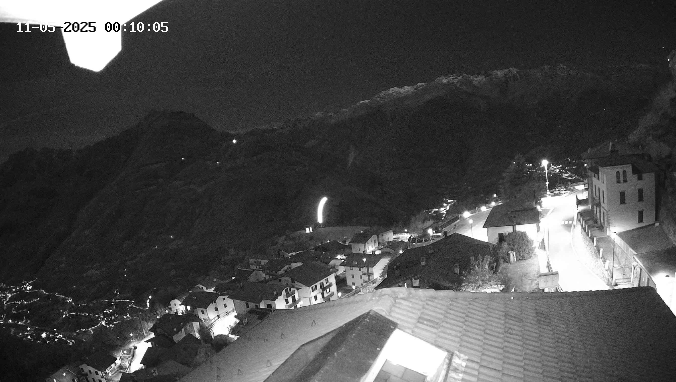 immagine della webcam nei dintorni di Ghiacciaio Presena: webcam Cevo