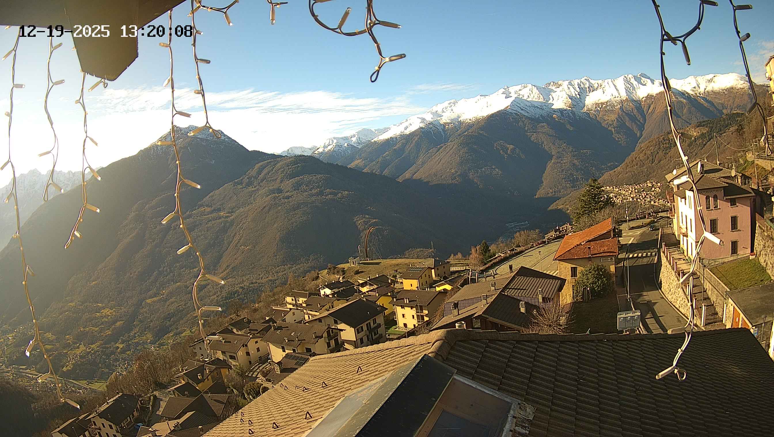 immagine della webcam nei dintorni di Ponte di Legno: webcam Cevo