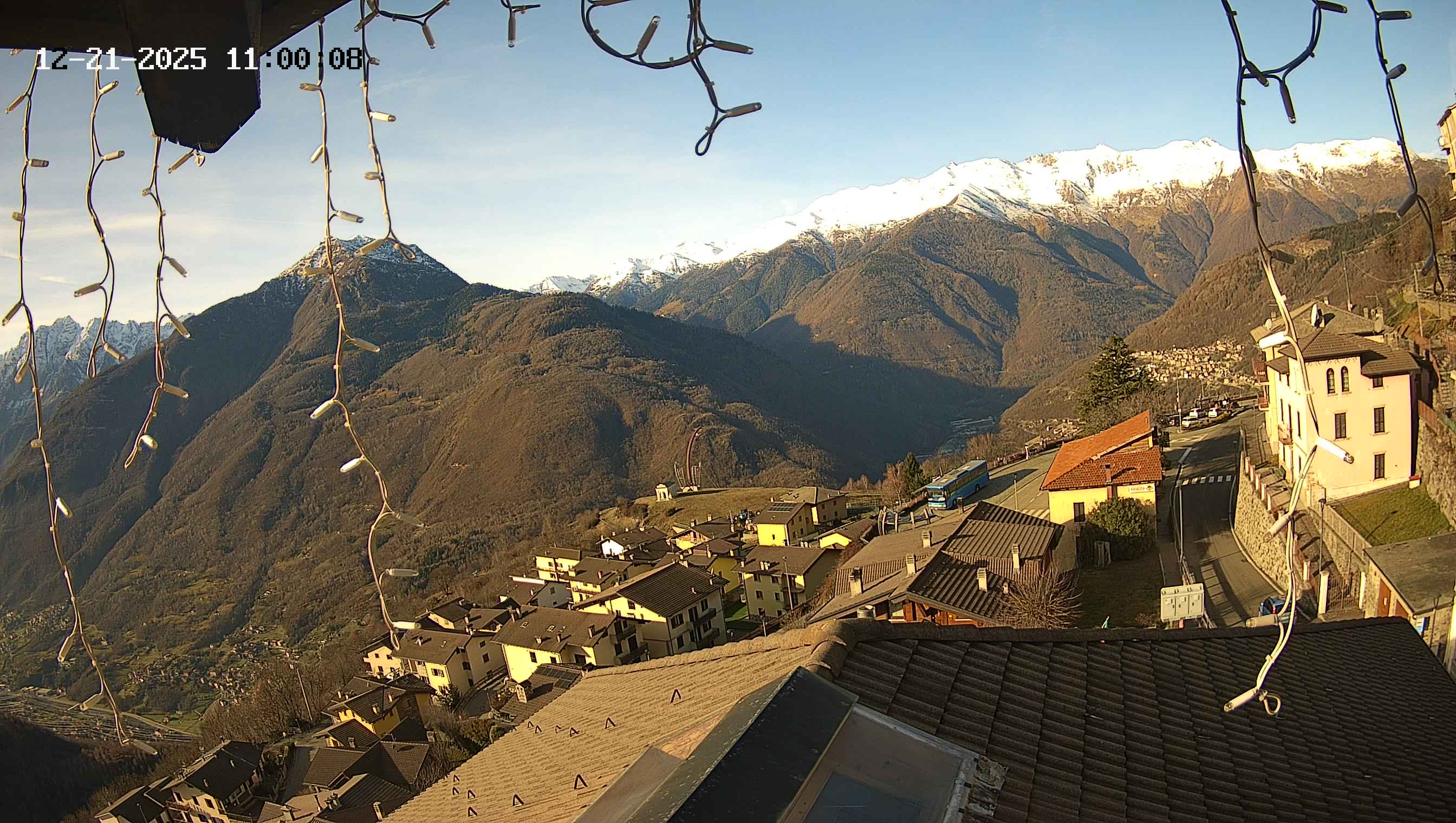 immagine della webcam nei dintorni di Saviore dell'Adamello: webcam Cevo