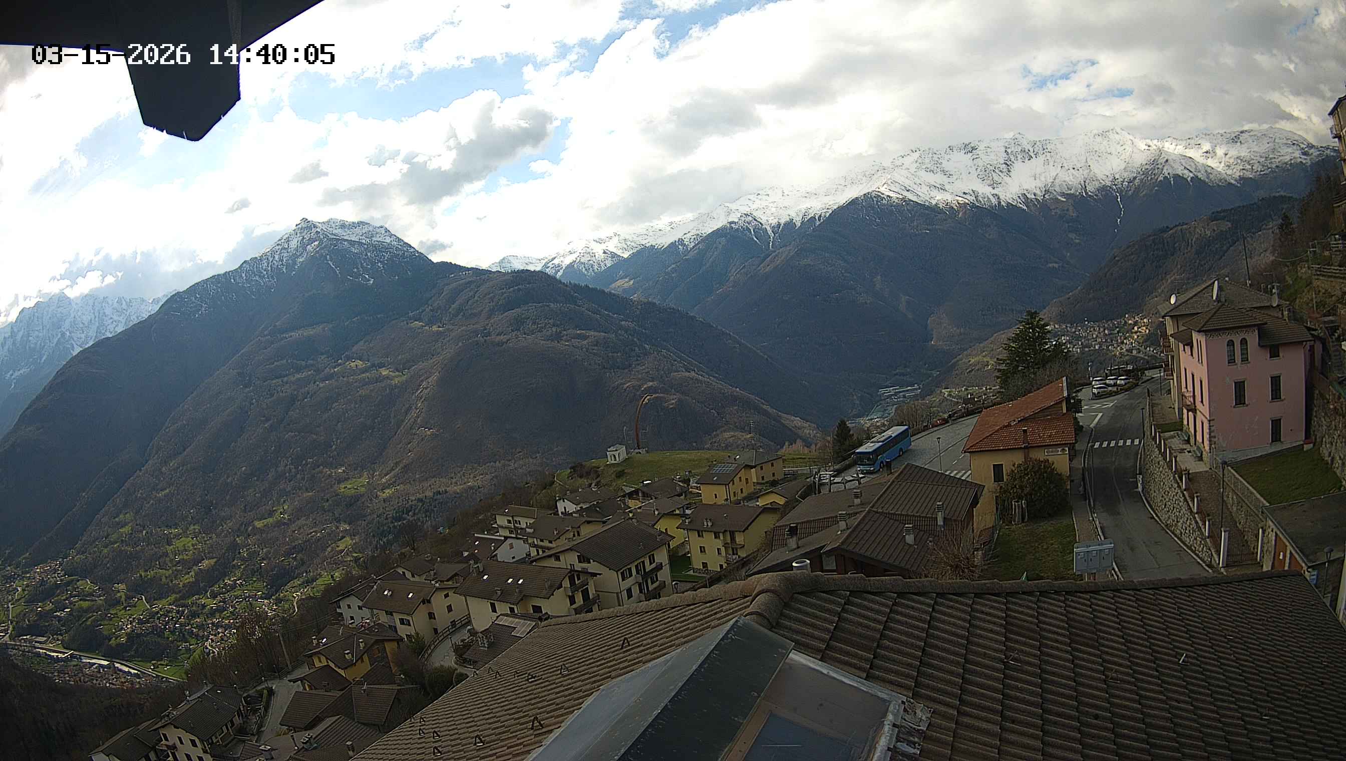 immagine della webcam nei dintorni di Ponte di Legno: webcam Cevo