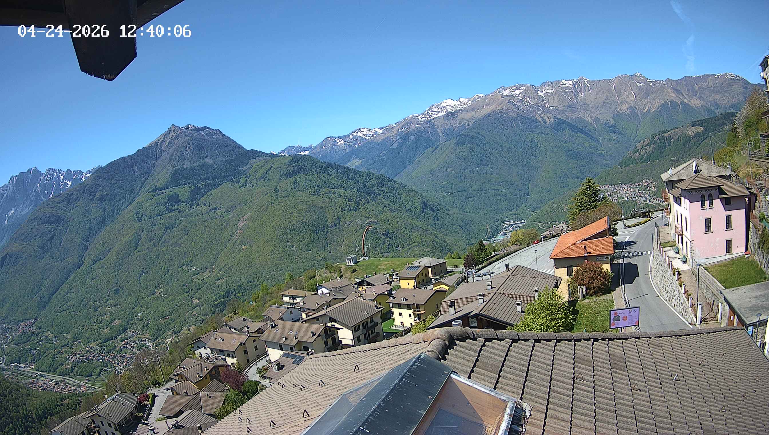 immagine della webcam nei dintorni di Dosso Pasò: webcam Cevo