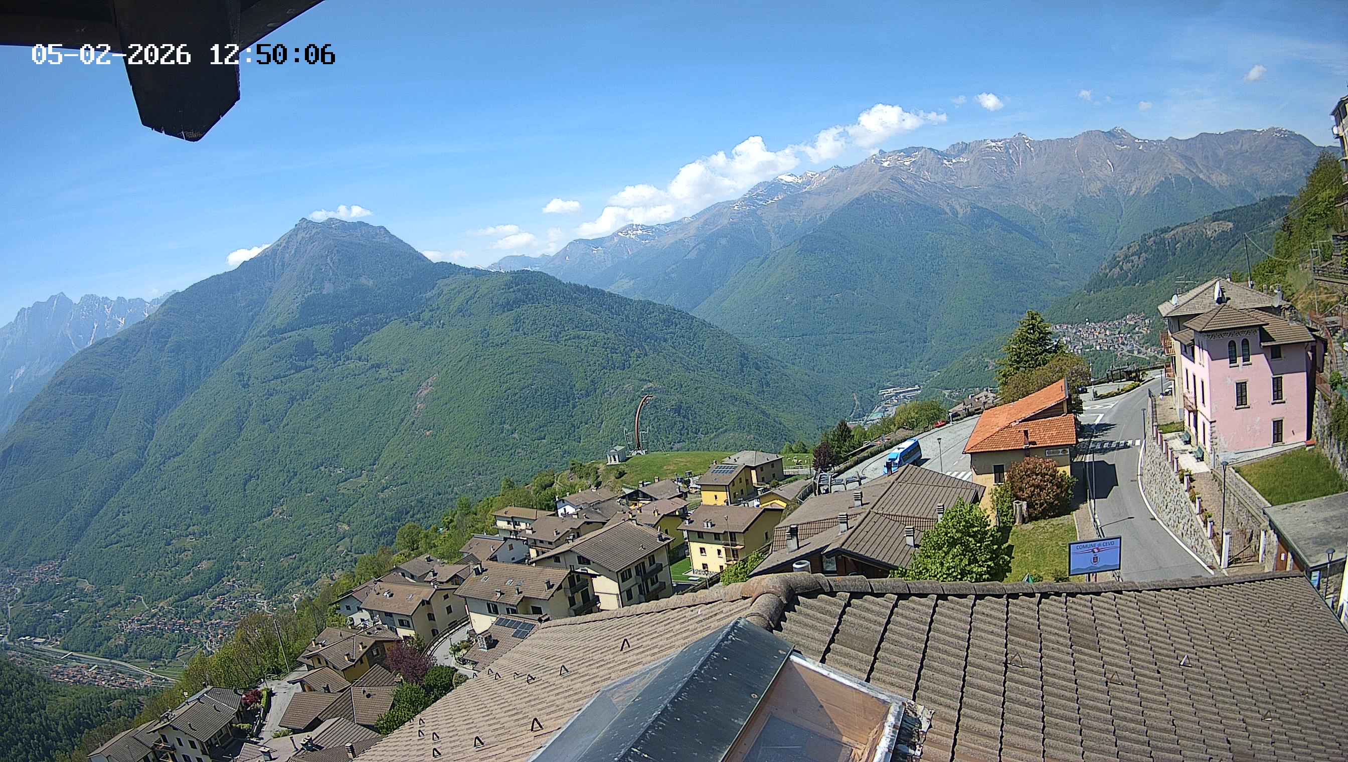 immagine della webcam nei dintorni di Tirano: webcam Cevo