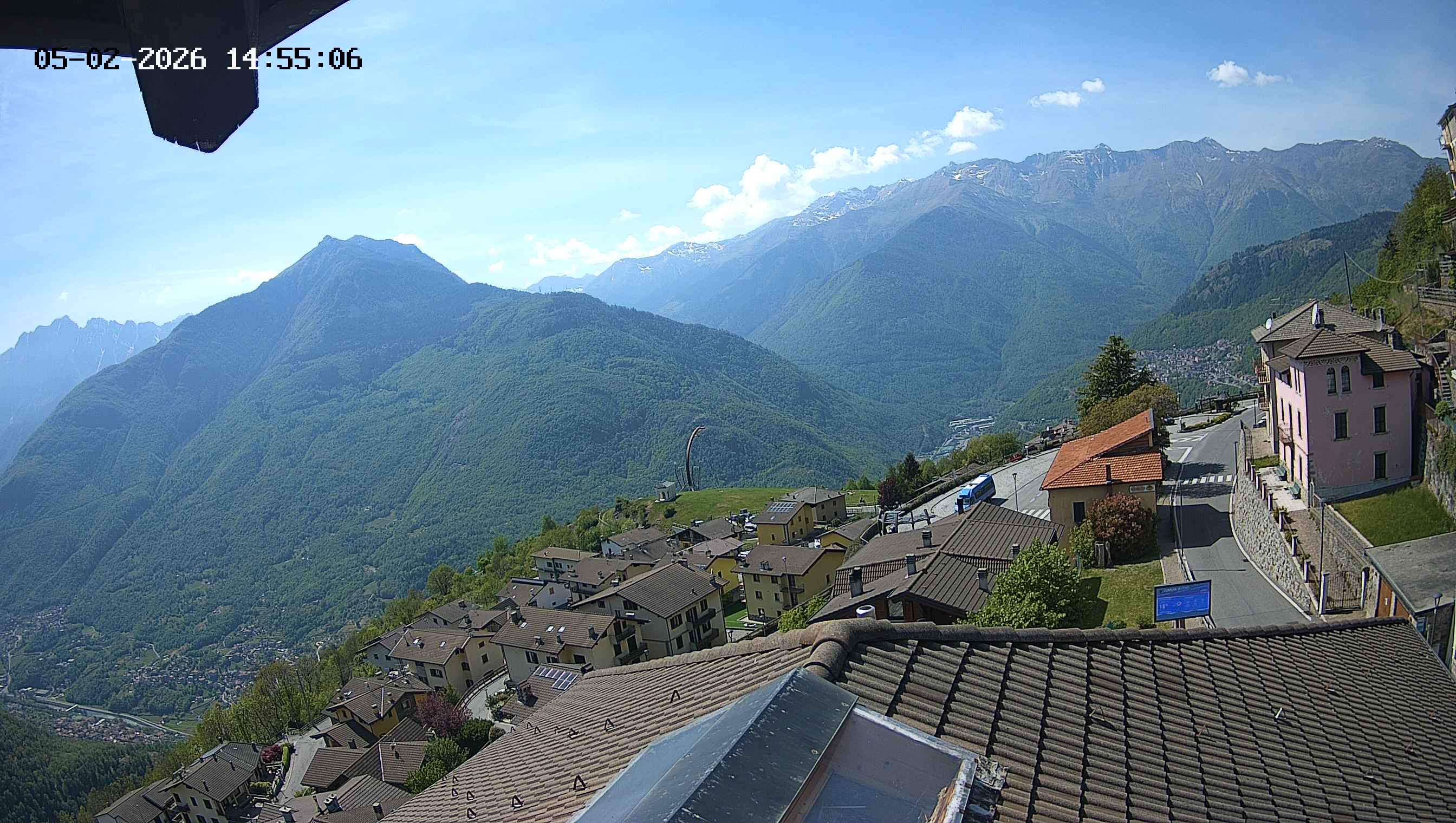 immagine della webcam nei dintorni di Grosotto: webcam Cevo