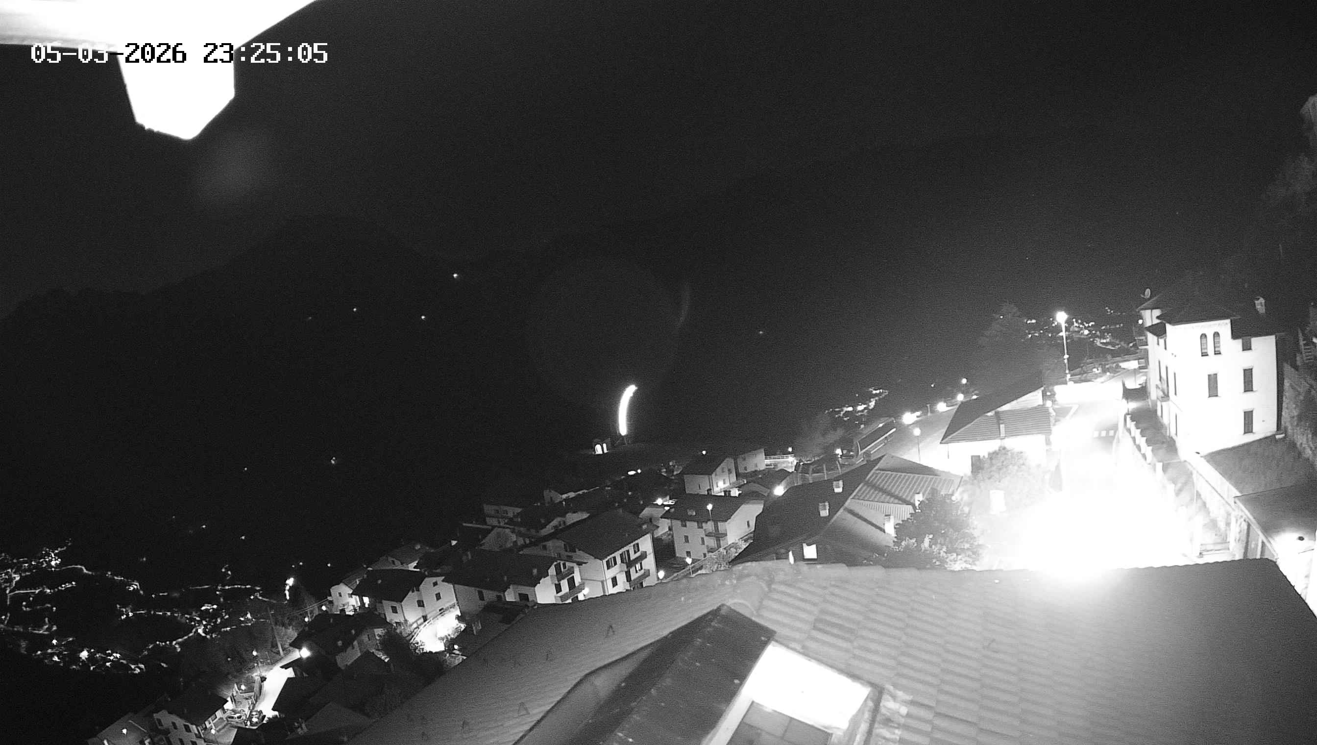 immagine della webcam nei dintorni di Esine: webcam Cevo