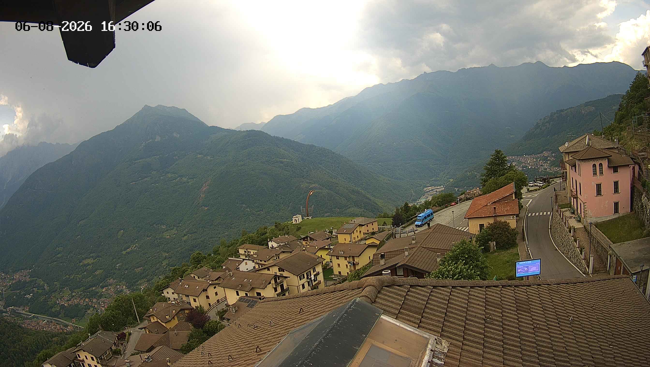 immagine della webcam nei dintorni di Tirano: webcam Cevo