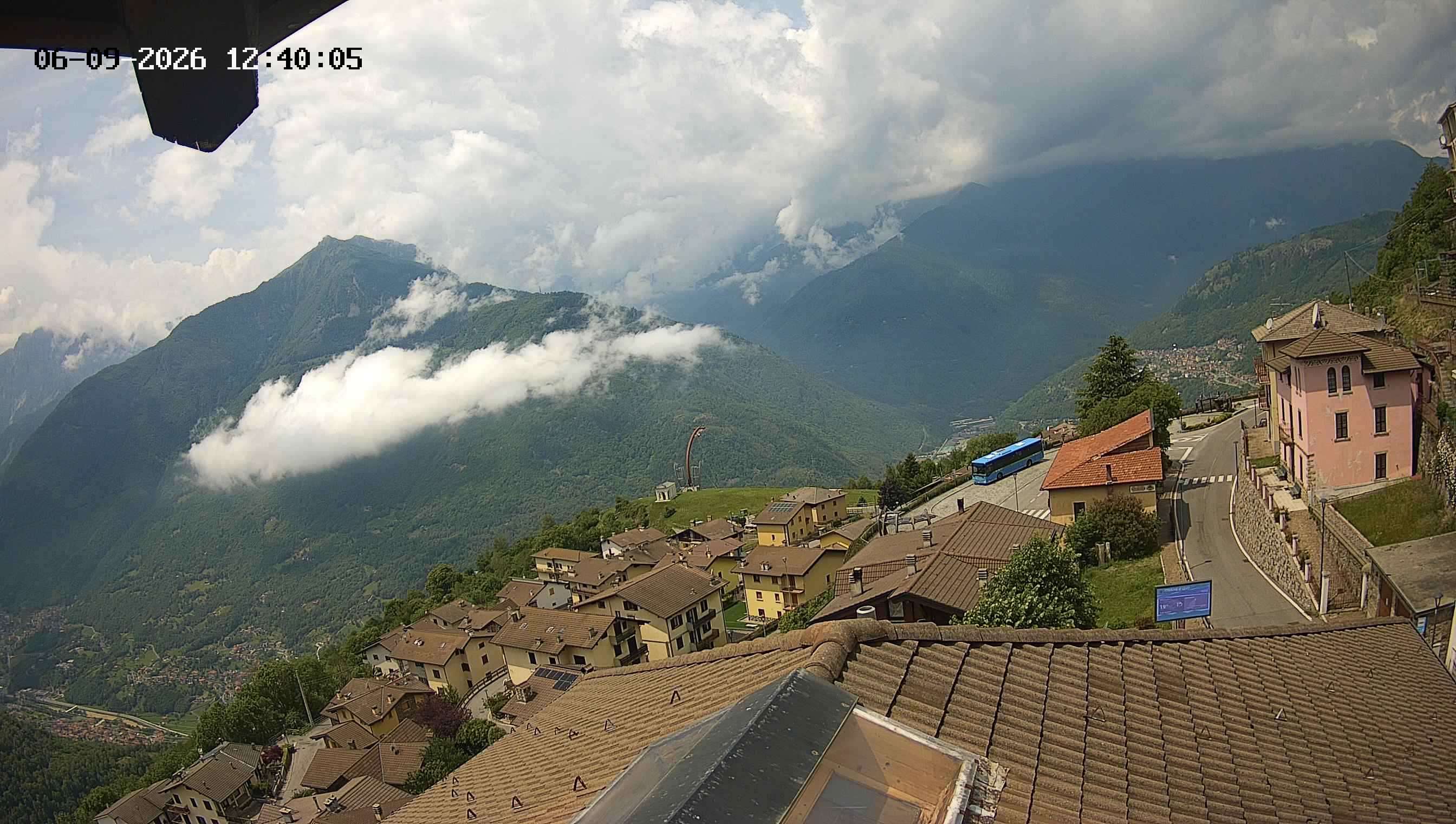 immagine della webcam nei dintorni di Aprica: webcam Cevo