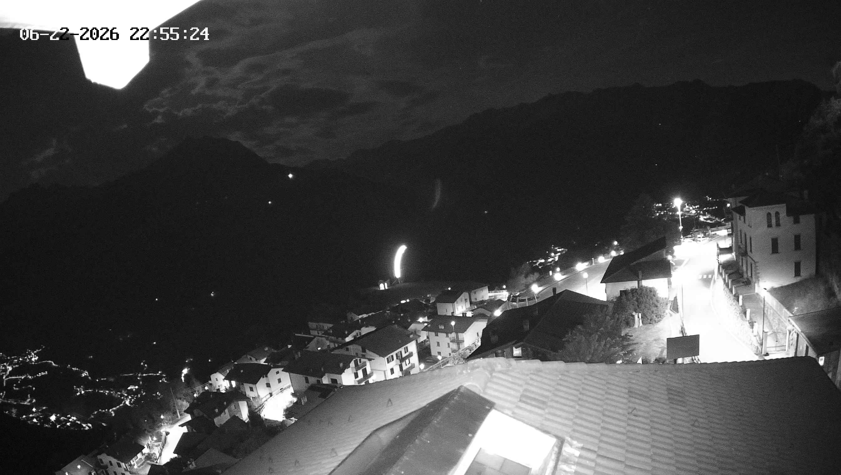 immagine della webcam nei dintorni di Esine: webcam Cevo