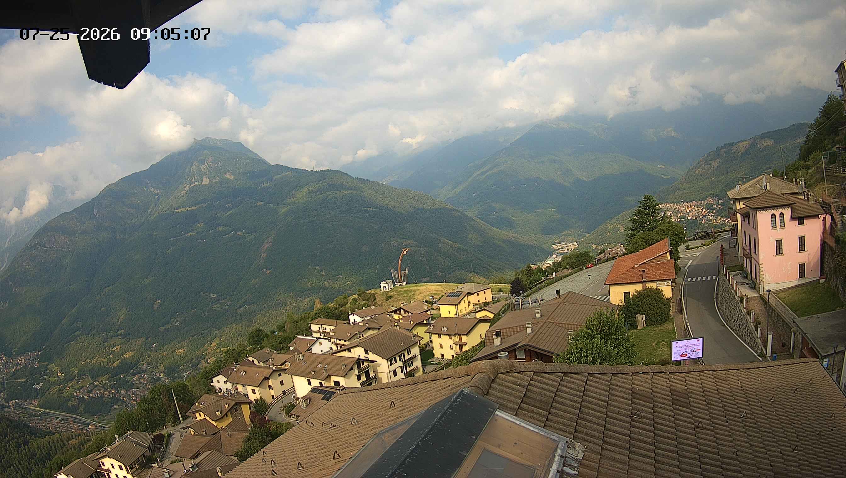 immagine della webcam nei dintorni di Dosso Pasò: webcam Cevo